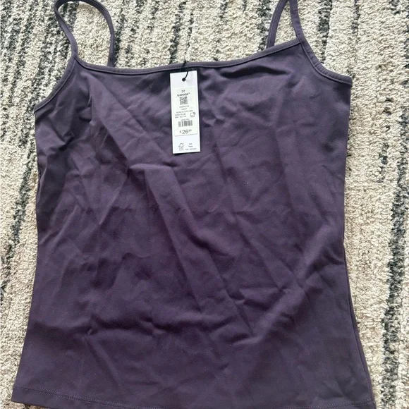 Garage Sleek Scoop Cami Top - Picture 2 of 4